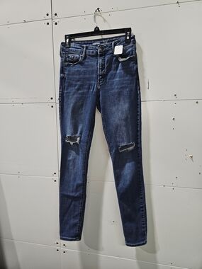 Women's Old Navy distressed jeans size 2 Streetwear Ripped Casual Minimalist